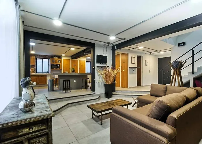 R03 Mid At Itesm Cem Full Services, Shared-kitchen, Fridge ,laundry, Smart Tv, Parking, Balcony Mexico City
